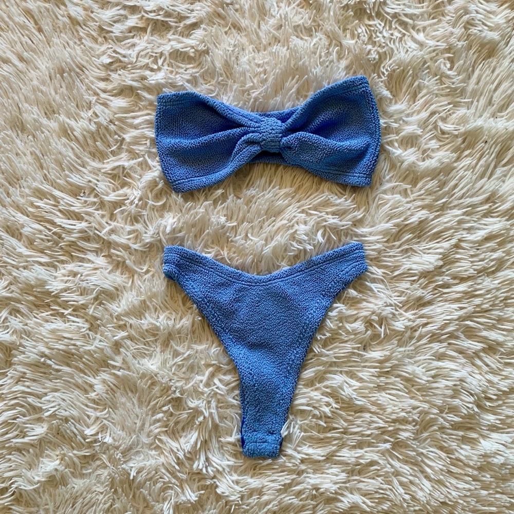 NWT Hunza g tina bikini in cornflower